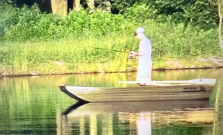 ECOTHERAPY The Fisherman and The Rowing Man